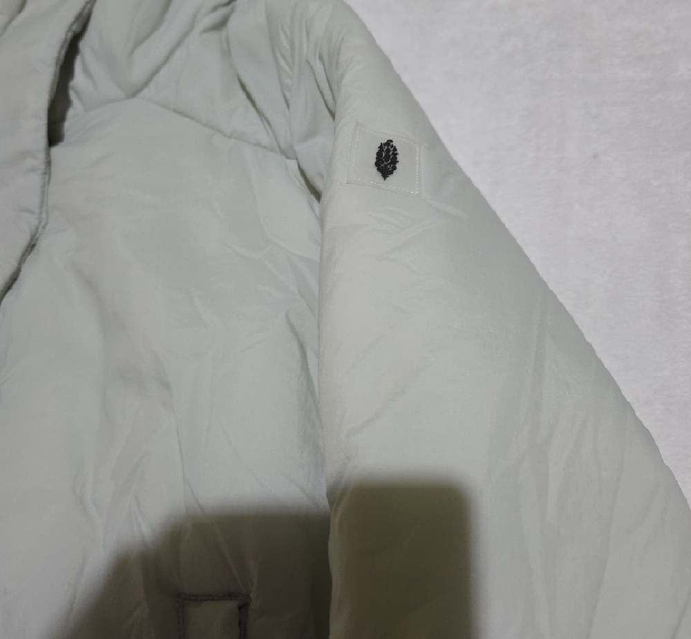 FP Movement Gray Hooded Jacket with‎ Neon Yellow Lining. - Picture 4 of 11